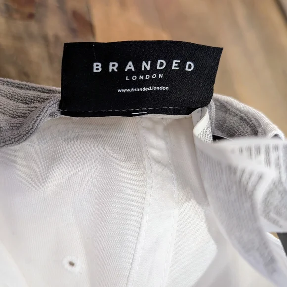 Mercedes AMG Petronas, Lewis Hamilton, F1, Monster, Flat Brim White Cap - Picture 6 of 8